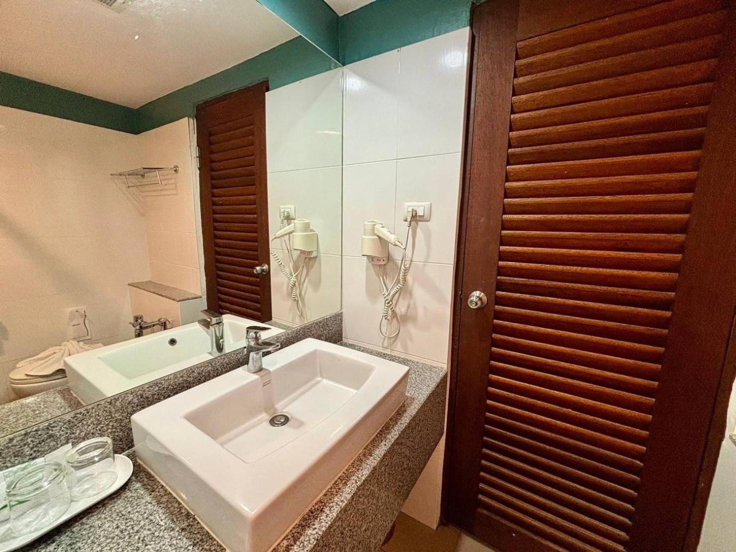 Aloha Hatyai Hotel Hat Yai Eksteriør billede